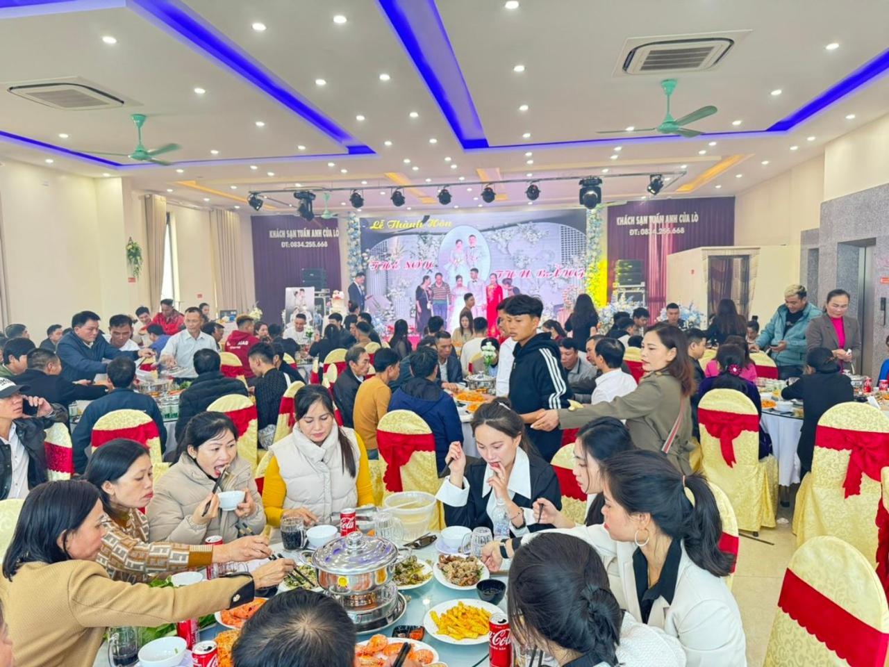 Khach San Tuan Anh Cua Lo Hotell Eksteriør bilde